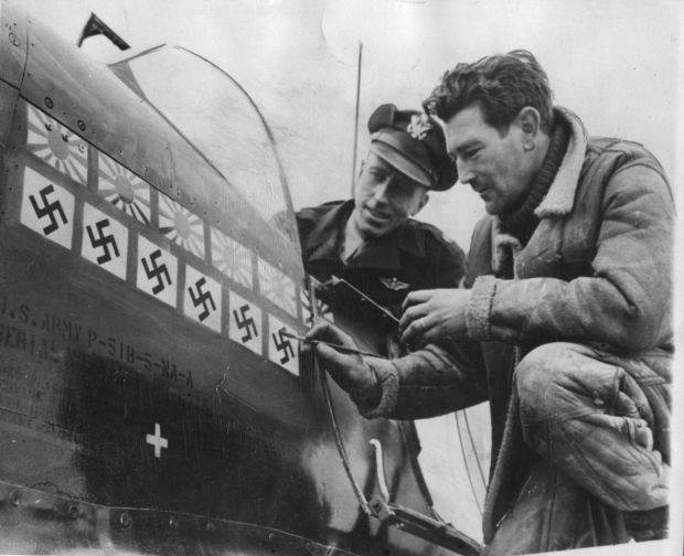 Fighter with kills marked